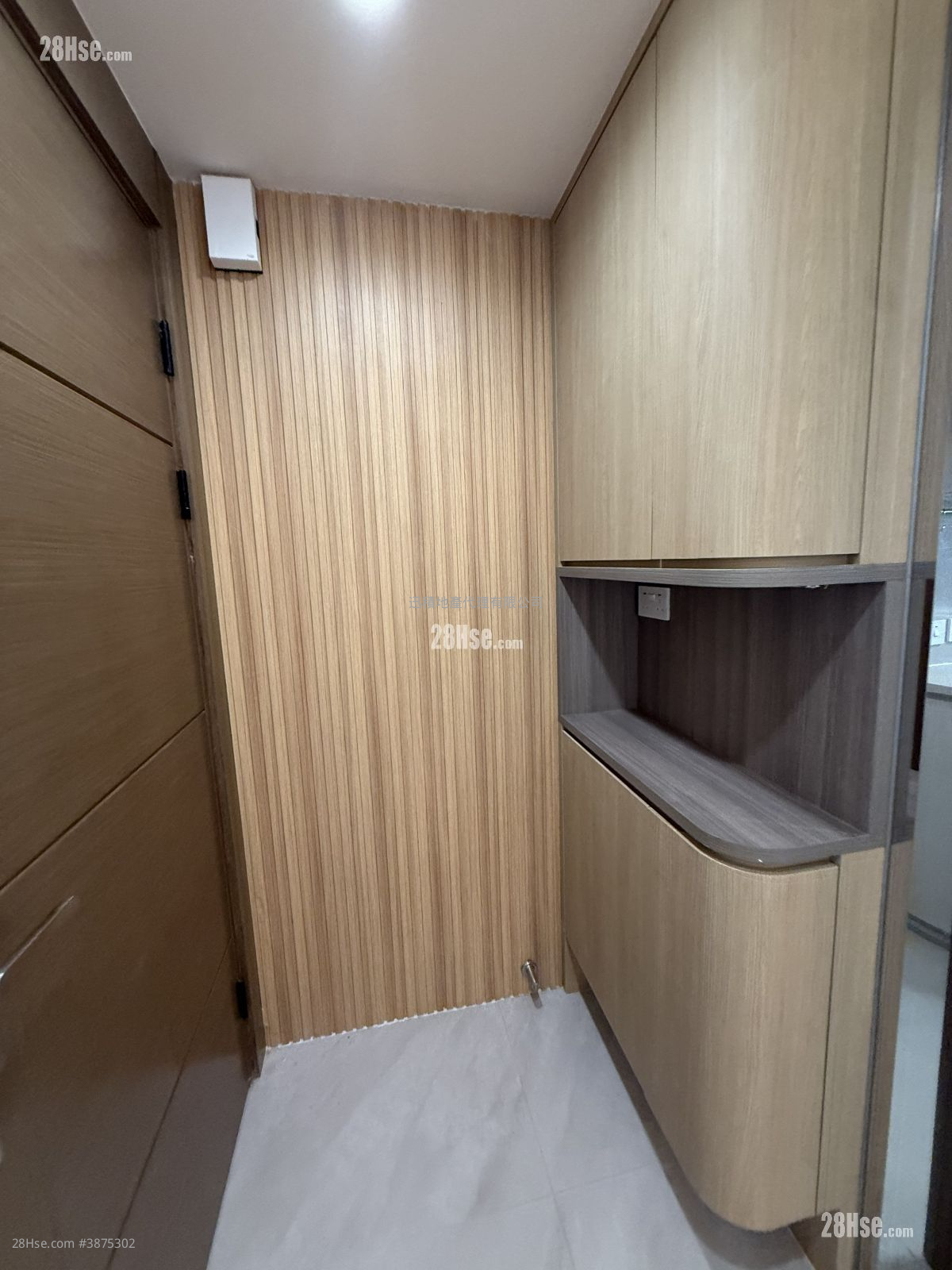 Prince's Heights Rental 3 Bedrooms , 2 Bathrooms 1,039 ft² ( 96.5 m² )