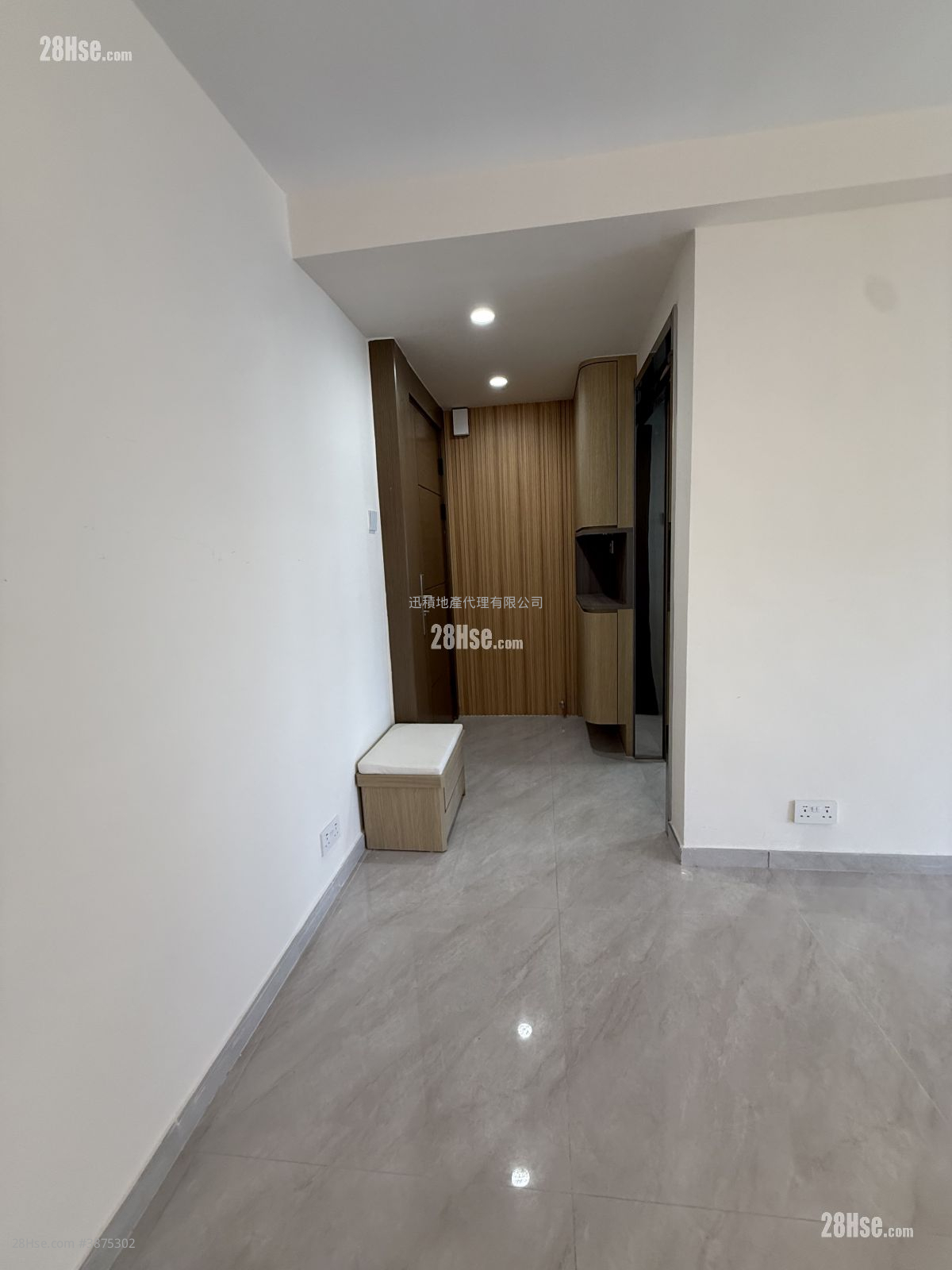 Prince's Heights Rental 3 Bedrooms , 2 Bathrooms 1,039 ft² ( 96.5 m² )