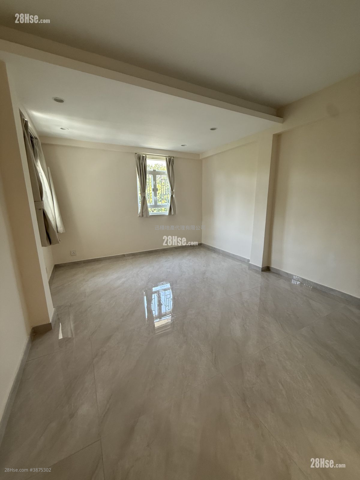 Prince's Heights Rental 3 Bedrooms , 2 Bathrooms 1,039 ft² ( 96.5 m² )