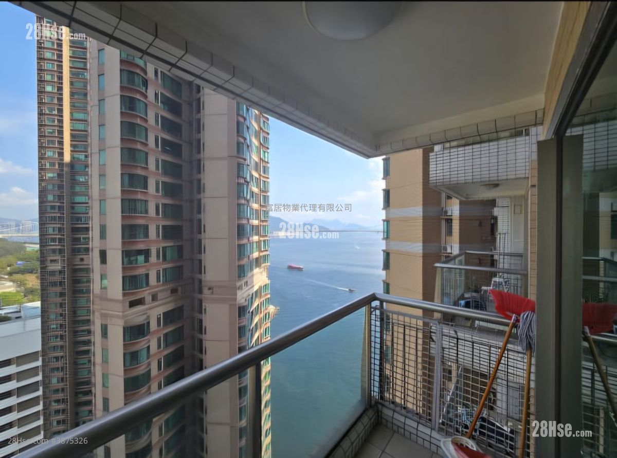 Bellagio Sell 2 Bedrooms , 1 Bathroom 515 ft² ( 47.8 m² )
