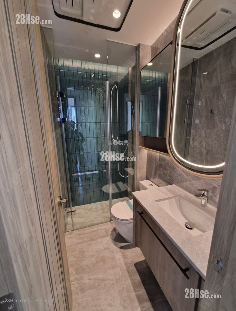 Hava Rental 2 Bedrooms , 1 Bathroom 403 ft² ( 37.4 m² )