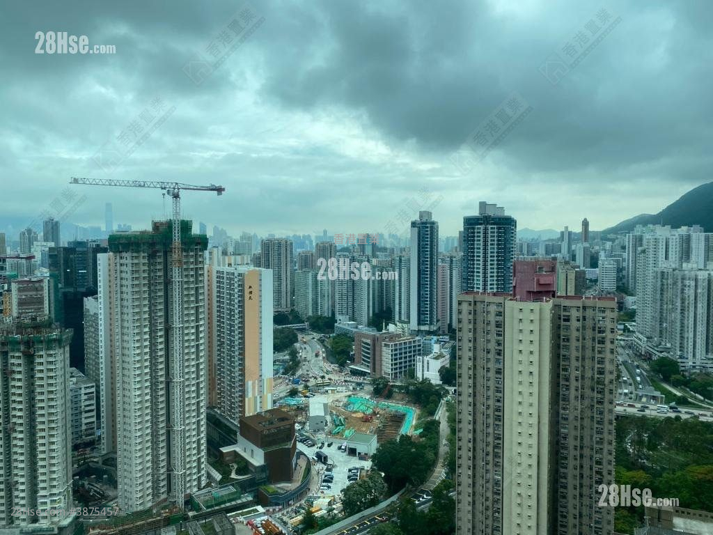 Galaxia Rental 2 Bedrooms , 1 Bathroom 593 ft² ( 55.1 m² )