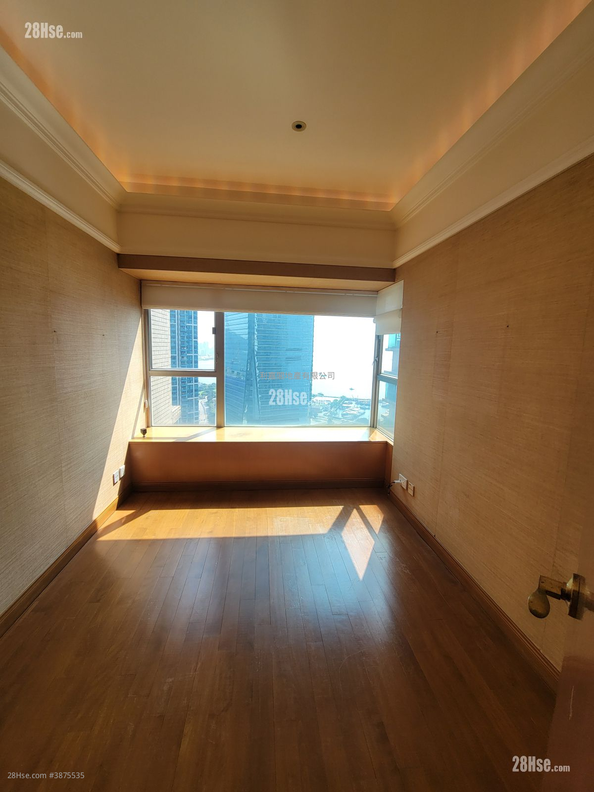 The Waterfront Rental 2 Bedrooms , 2 Bathrooms 941 ft² ( 87.4 m² )