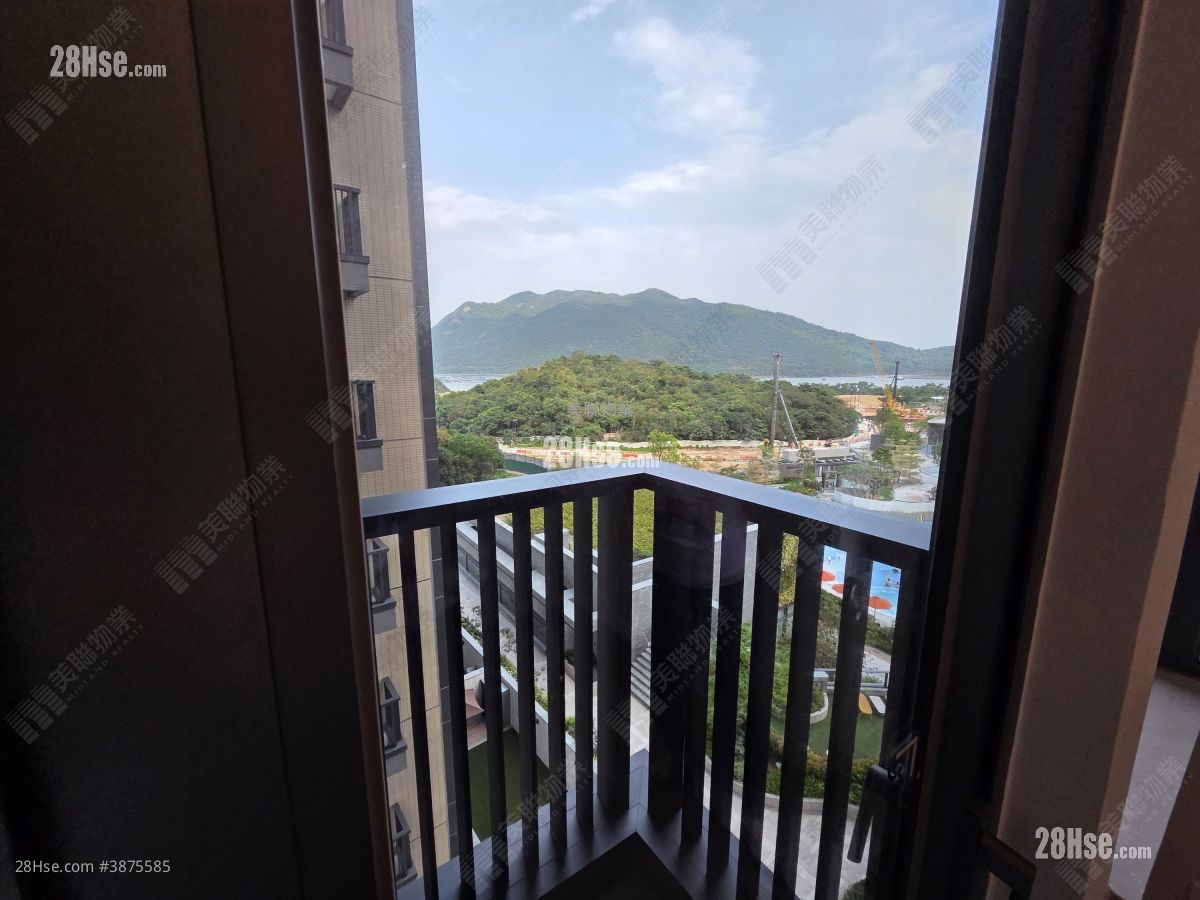 Sierra Sea Rental 571 ft² ( 53.0 m² )