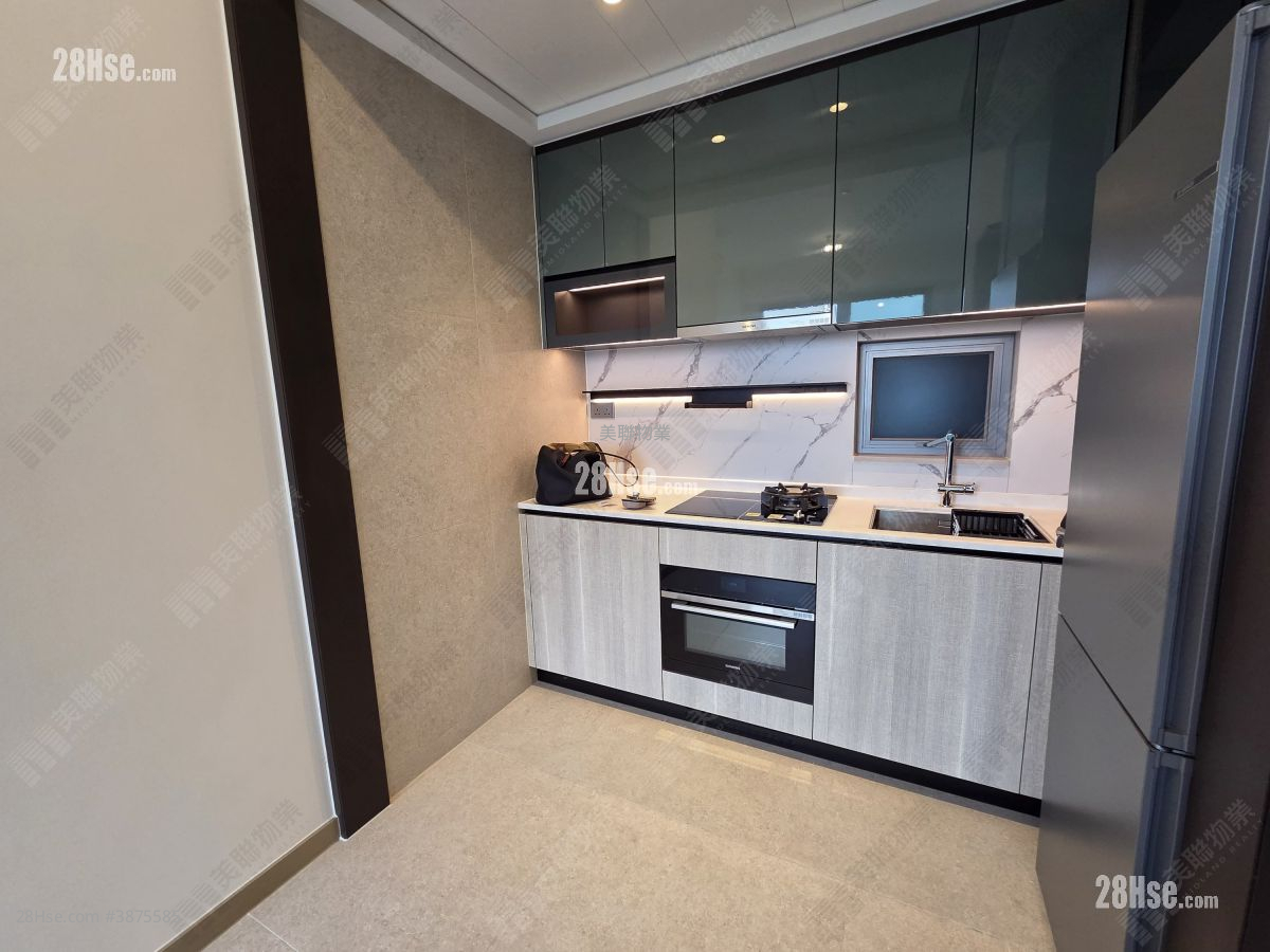 Sierra Sea Rental 571 ft² ( 53.0 m² )