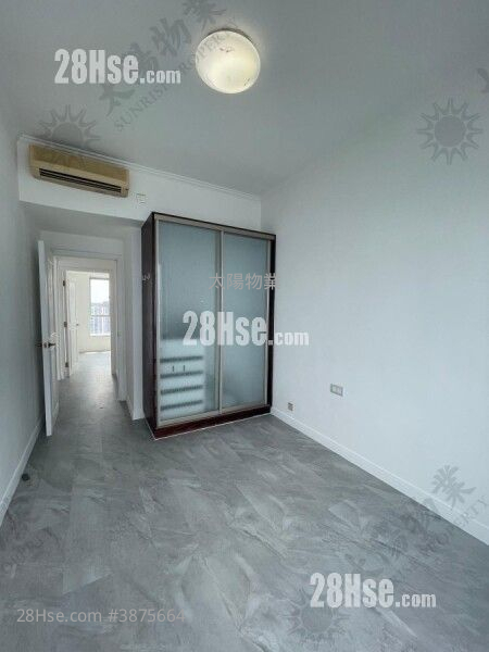 Harbourfront Landmark Sell 3 Bedrooms 1,420 ft² ( 131.9 m² )