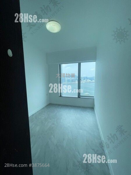 Harbourfront Landmark Sell 3 Bedrooms 1,420 ft² ( 131.9 m² )