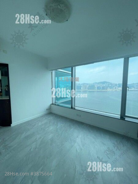 Harbourfront Landmark Sell 3 Bedrooms 1,420 ft² ( 131.9 m² )