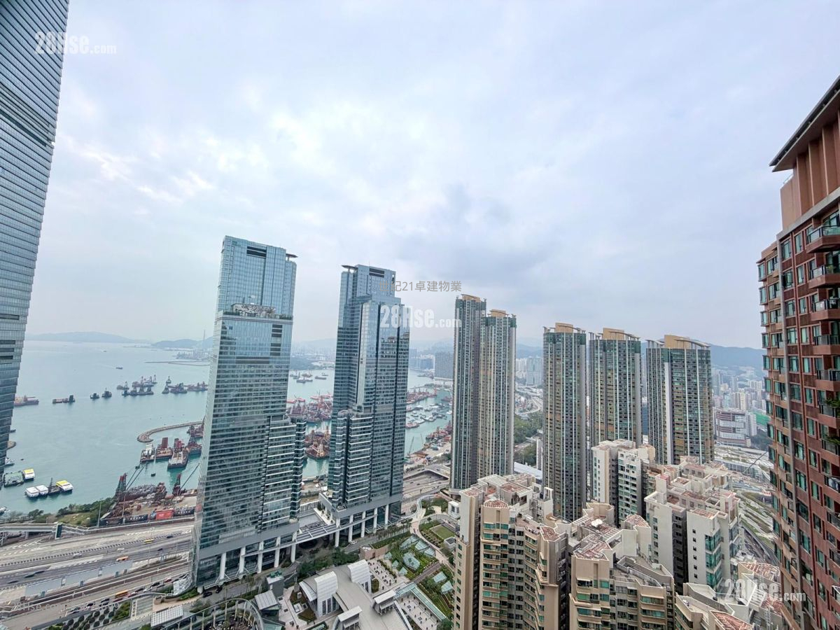 The Arch Rental 3 Bedrooms , 2 Bathrooms 970 ft² ( 90.1 m² )