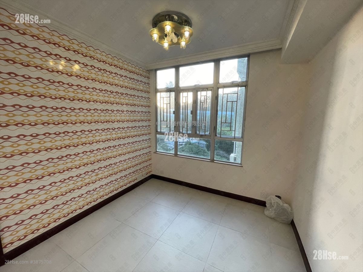 Belvedere Garden Sell 3 Bedrooms , 1 Bathroom 572 ft² ( 53.1 m² )