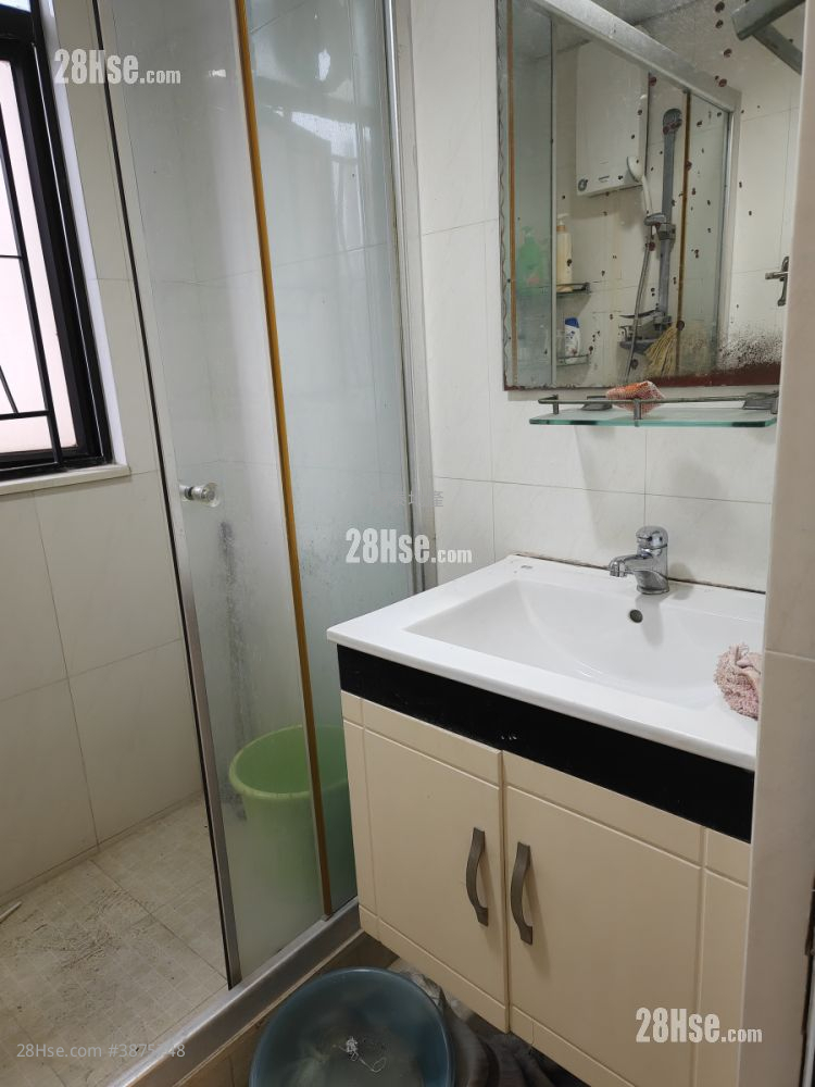 Nanking Building Rental 2 Bedrooms , 1 Bathroom 391 ft² ( 36.3 m² )