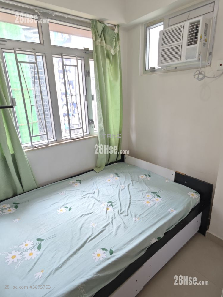 Causeway Bay Rental 2 Bedrooms , 1 Bathroom 250 ft² ( 23.2 m² )