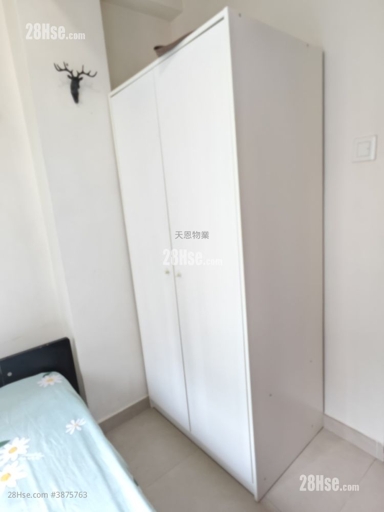 Causeway Bay Rental 2 Bedrooms , 1 Bathroom 250 ft² ( 23.2 m² )