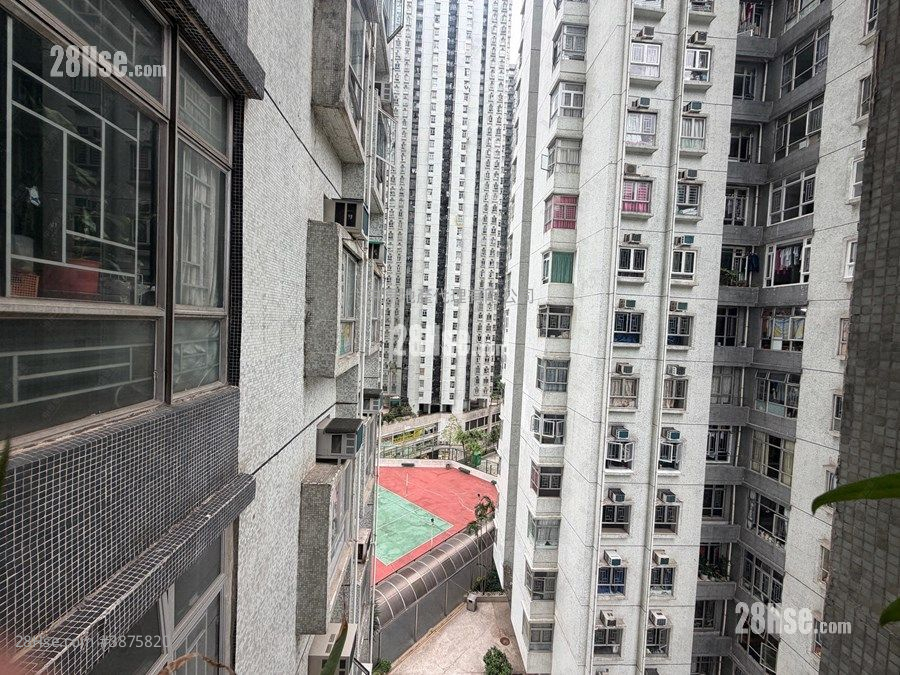 丽城花园 售盘 3 房 668 平方尺 ( 62.1 平方米 )