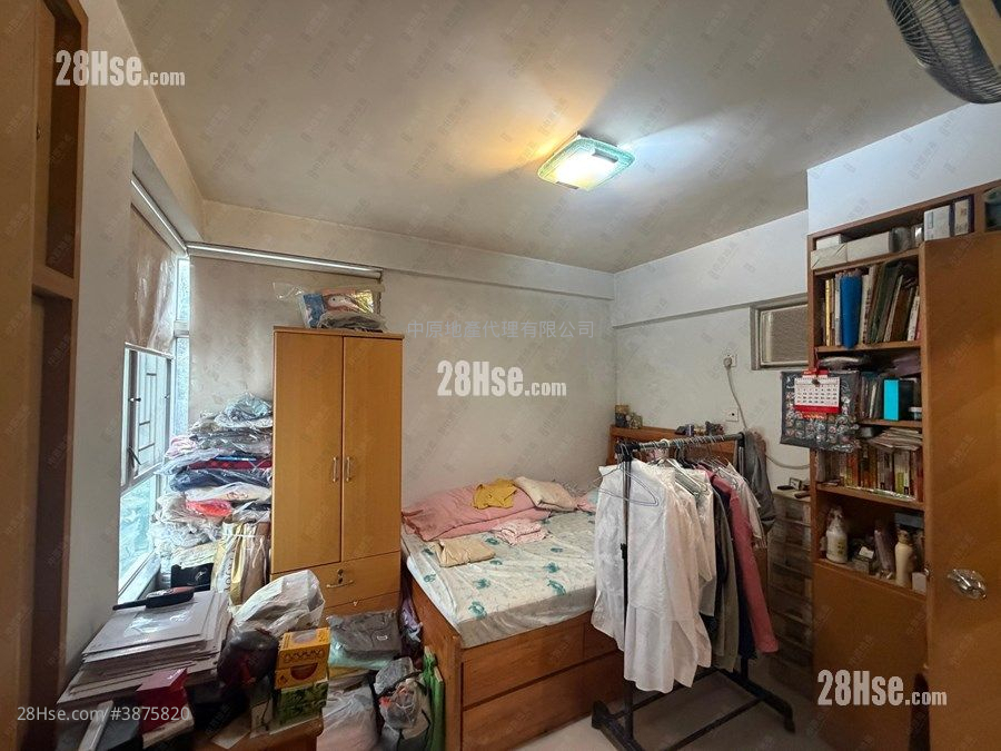 丽城花园 售盘 3 房 668 平方尺 ( 62.1 平方米 )