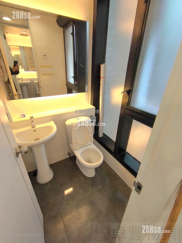 China United Plaza Rental 1 Bedroom , 1 Toilet 3,011 ft² ( 279.7 m² )