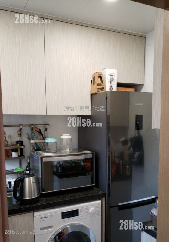 Billion Court Rental 2 Bedrooms , 1 Bathroom