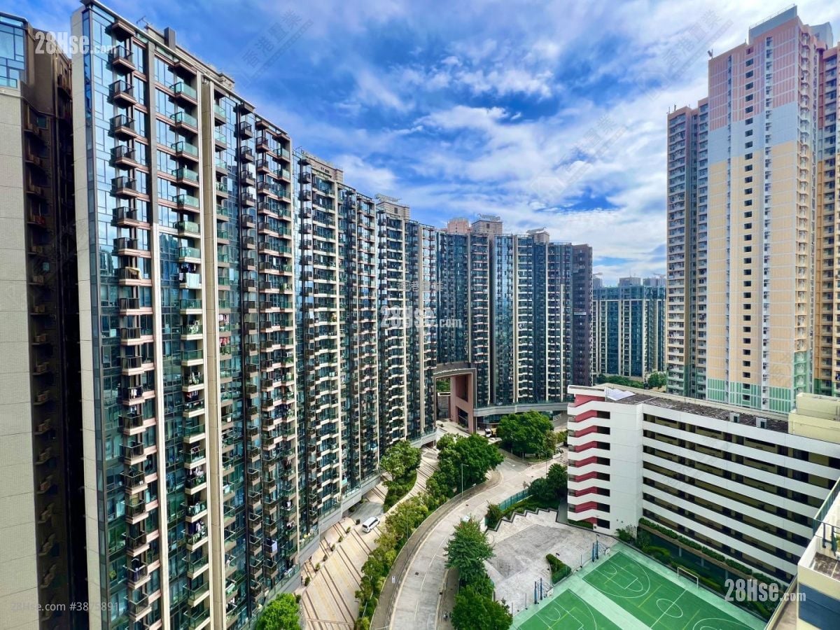 Mantin Heights Sell 2 Bedrooms , 1 Bathroom 505 ft² ( 46.9 m² )