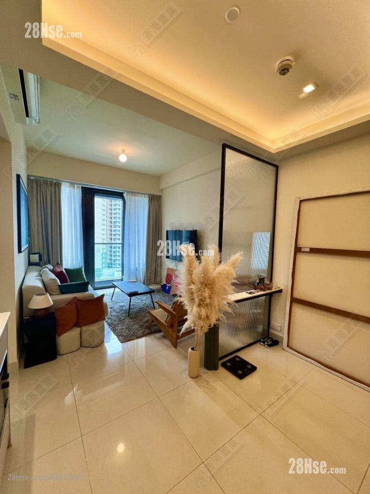 Mantin Heights Sell 2 Bedrooms , 1 Bathroom 505 ft² ( 46.9 m² )