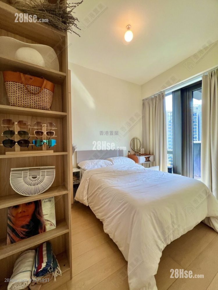 Mantin Heights Sell 2 Bedrooms , 1 Bathroom 505 ft² ( 46.9 m² )