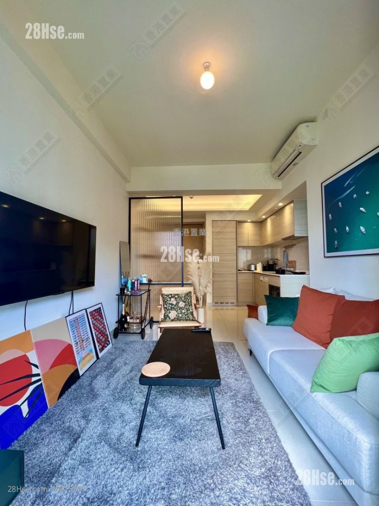 Mantin Heights Sell 2 Bedrooms , 1 Bathroom 505 ft² ( 46.9 m² )