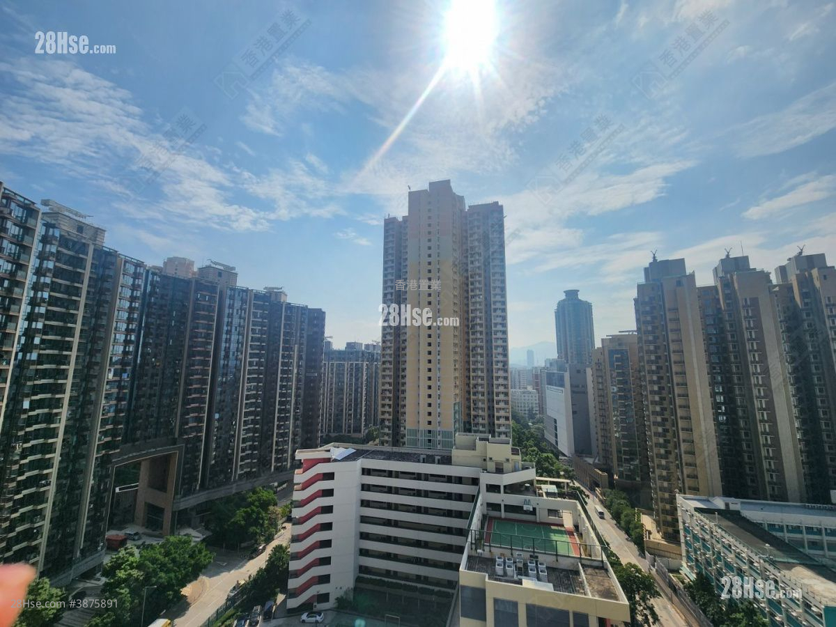 Mantin Heights Sell 2 Bedrooms , 1 Bathroom 505 ft² ( 46.9 m² )