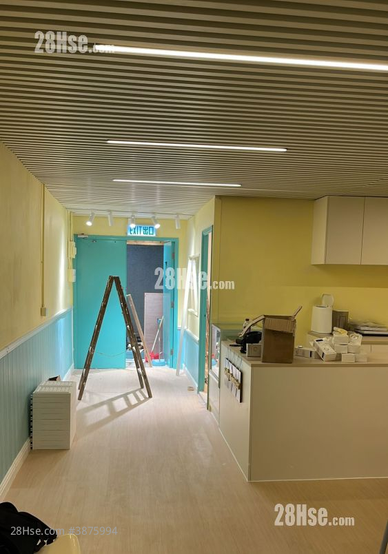 Wah Shing Centre Rental 1 Bedroom , 2 Toilets 989 ft² ( 91.9 m² )