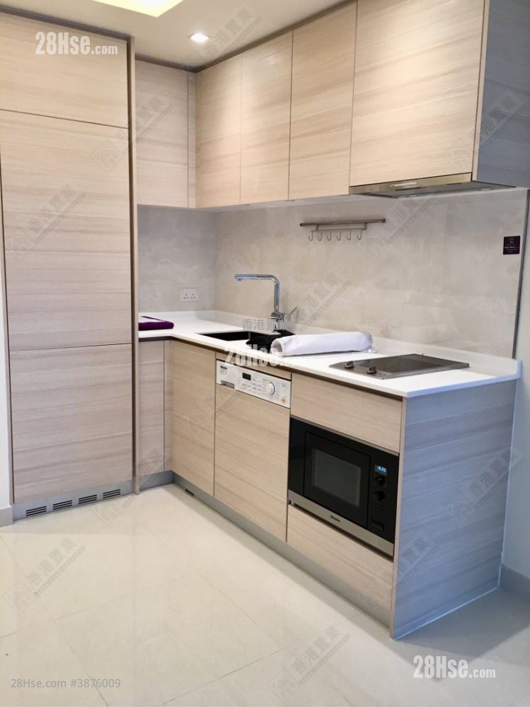 Mantin Heights Sell 1 Bedroom , 1 Bathroom 402 ft² ( 37.3 m² )