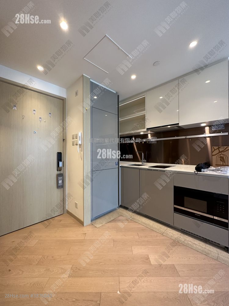 Mount Regency Sell 2 Bedrooms , 1 Bathroom 386 ft² ( 35.9 m² )