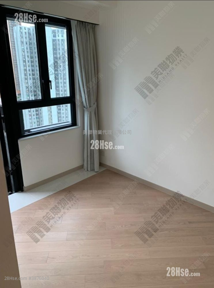 Mount Regency Sell 2 Bedrooms , 1 Bathroom 386 ft² ( 35.9 m² )