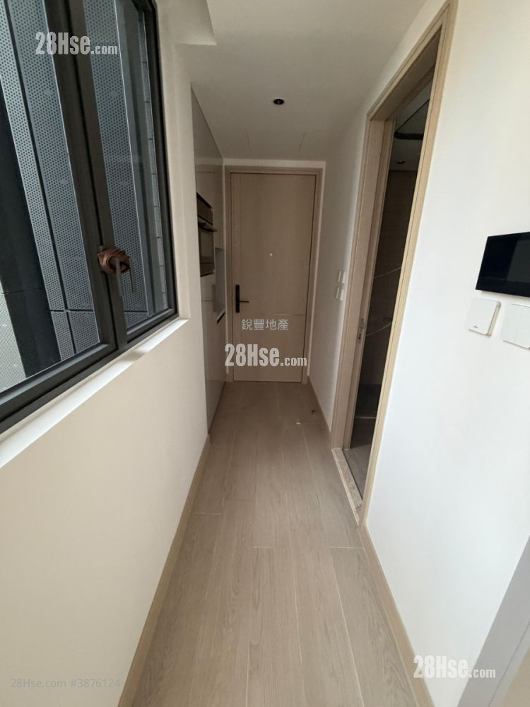 Gold Coast Bay Rental 1 Bedroom , 1 Bathroom 312 ft² ( 29.0 m² )