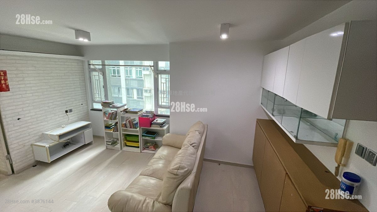 Belvedere Garden Sell 3 Bedrooms 742 ft² ( 68.9 m² )