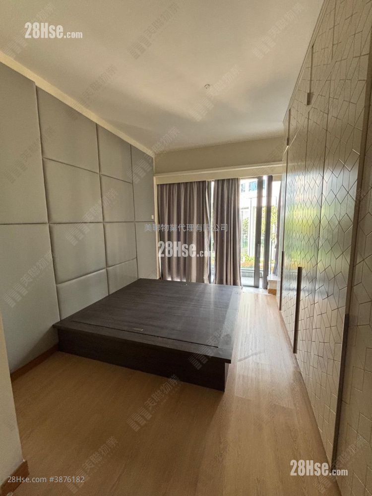 Providence Bay Rental 3 Bedrooms , 4 Bathrooms 1,538 ft² ( 142.9 m² )
