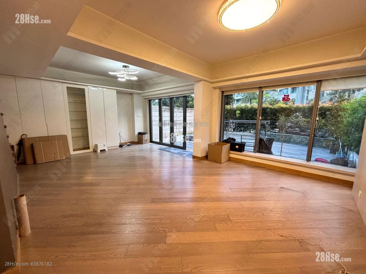 Providence Bay Rental 3 Bedrooms , 4 Bathrooms 1,538 ft² ( 142.9 m² )