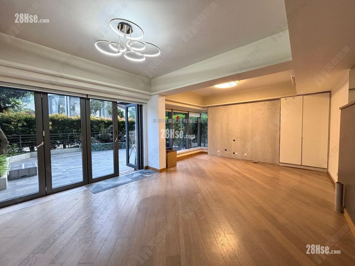 Providence Bay Rental 3 Bedrooms , 4 Bathrooms 1,538 ft² ( 142.9 m² )