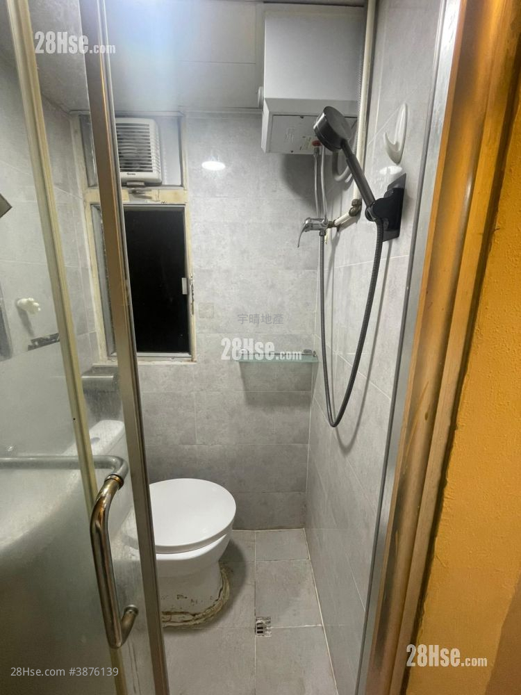 Chinese Mansion Sell 4 Bedrooms , 4 Bathrooms 666 ft² ( 61.9 m² )