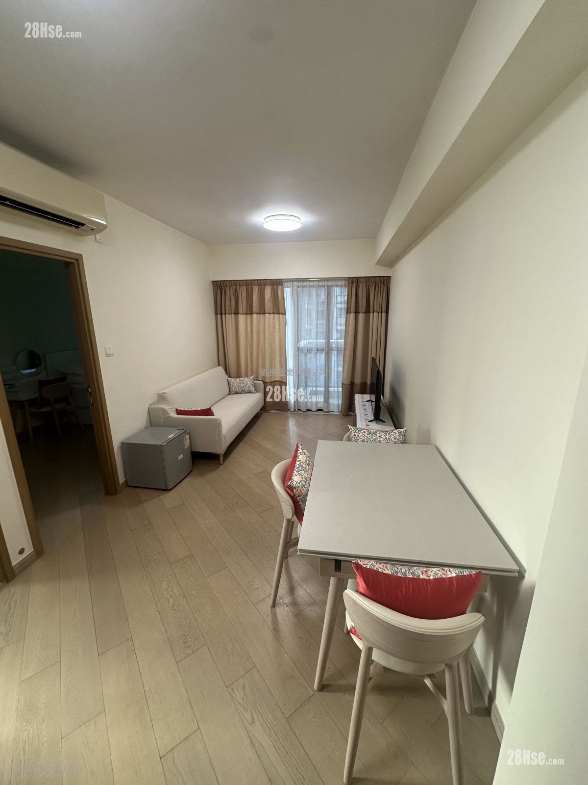 Park Signature Rental 457 ft² ( 42.5 m² )