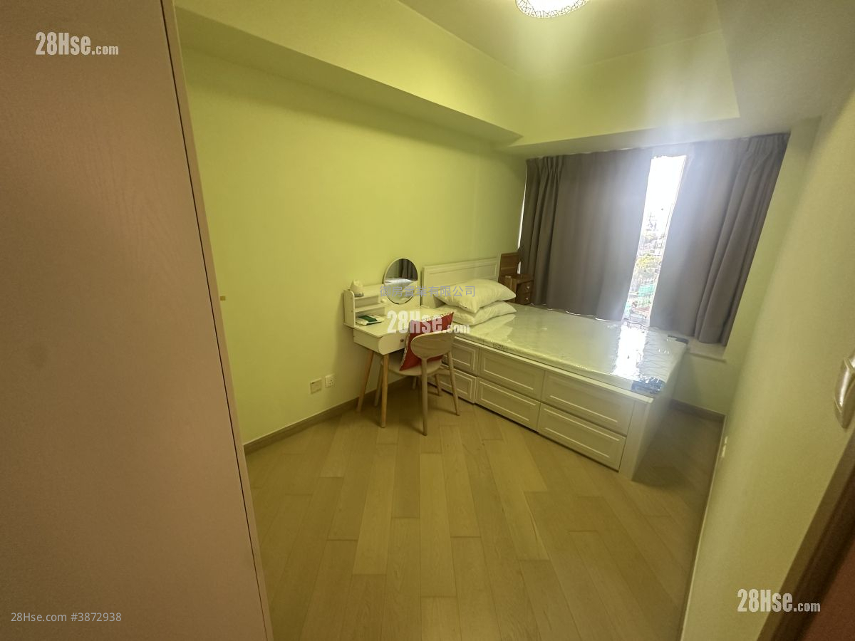Park Signature Rental 457 ft² ( 42.5 m² )