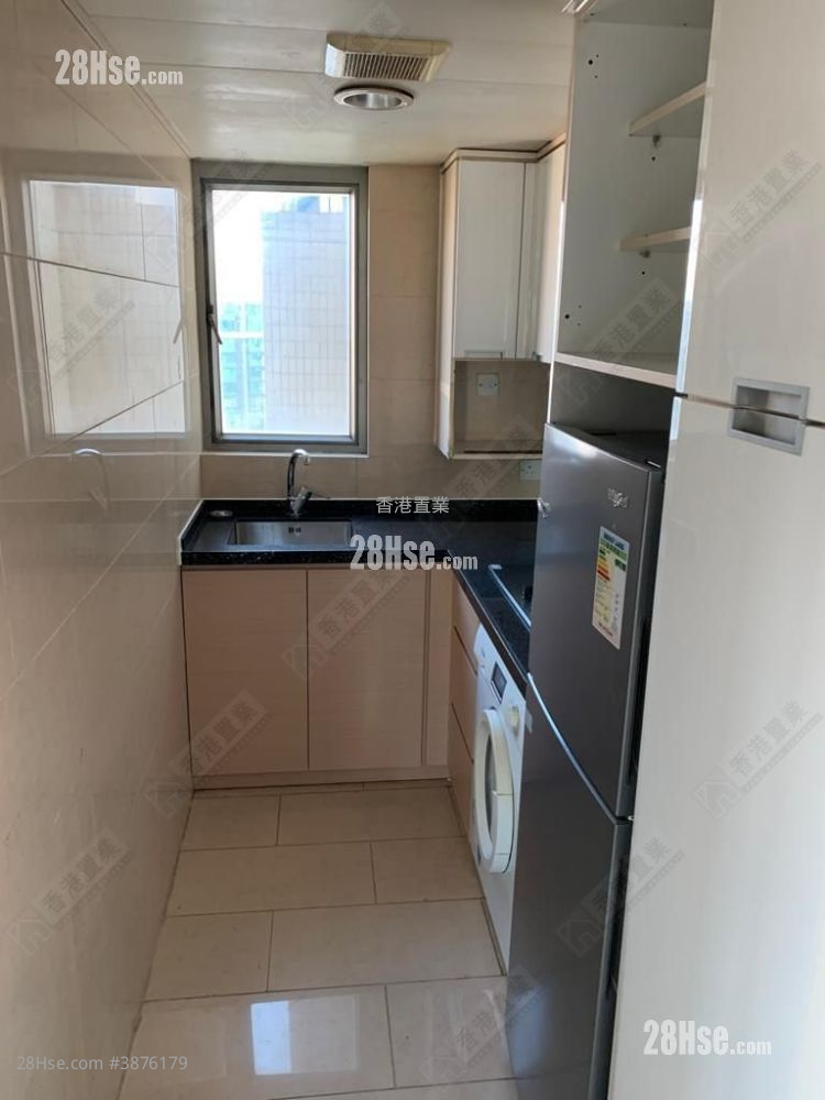 Hampton Place Rental 2 Bedrooms , 1 Bathroom 440 ft² ( 40.9 m² )