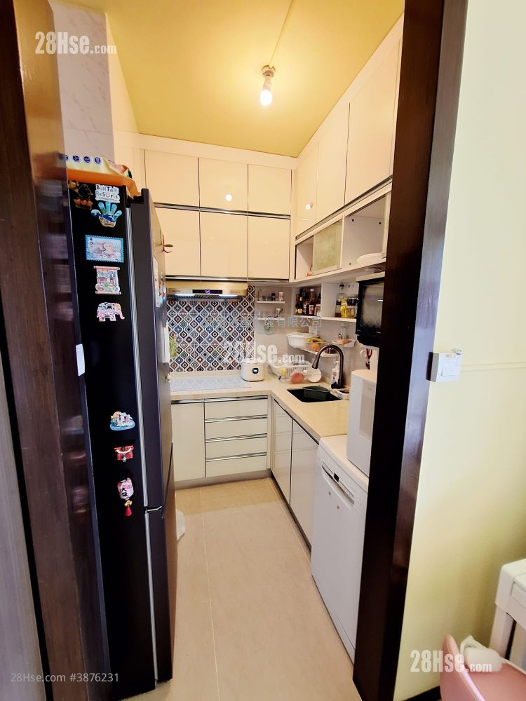 The Metropolis Residence Sell 2 Bedrooms , 1 Bathroom 474 ft² ( 44.0 m² )