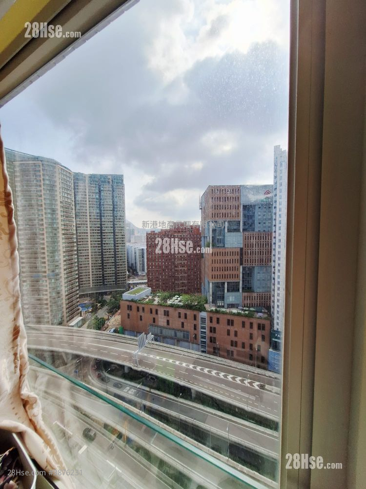 The Metropolis Residence Sell 2 Bedrooms , 1 Bathroom 474 ft² ( 44.0 m² )