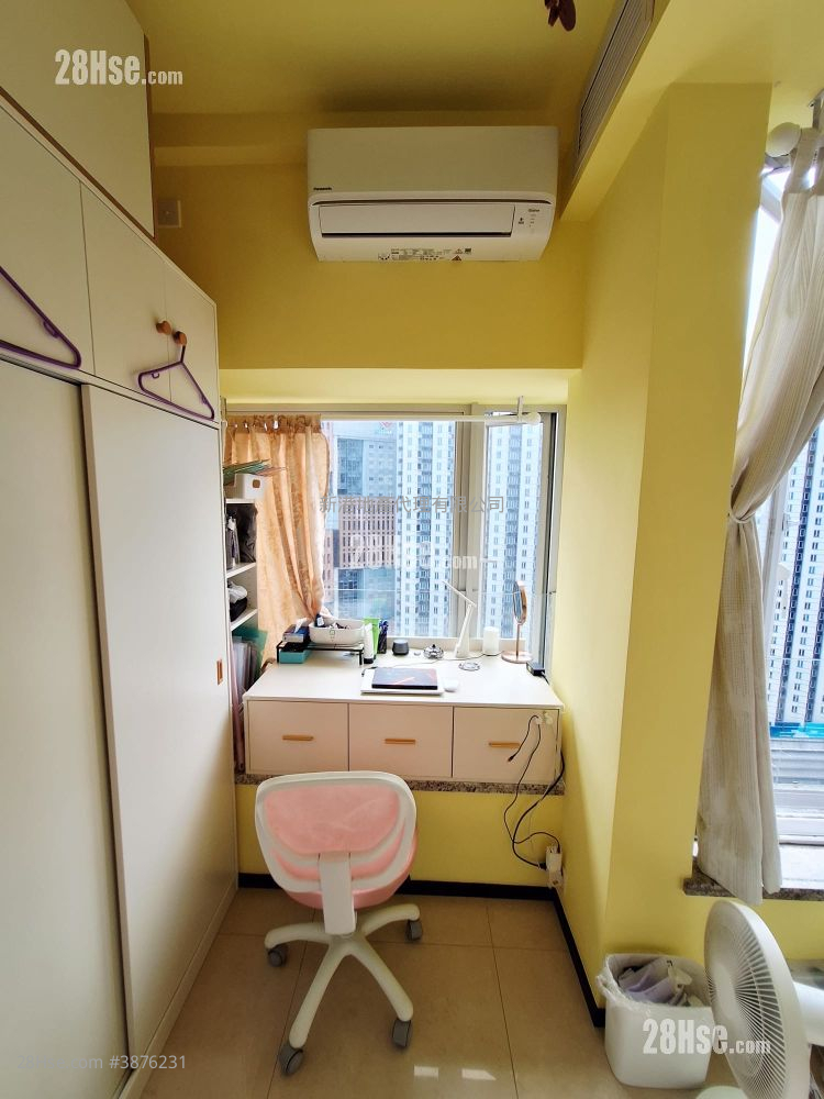 The Metropolis Residence Sell 2 Bedrooms , 1 Bathroom 474 ft² ( 44.0 m² )