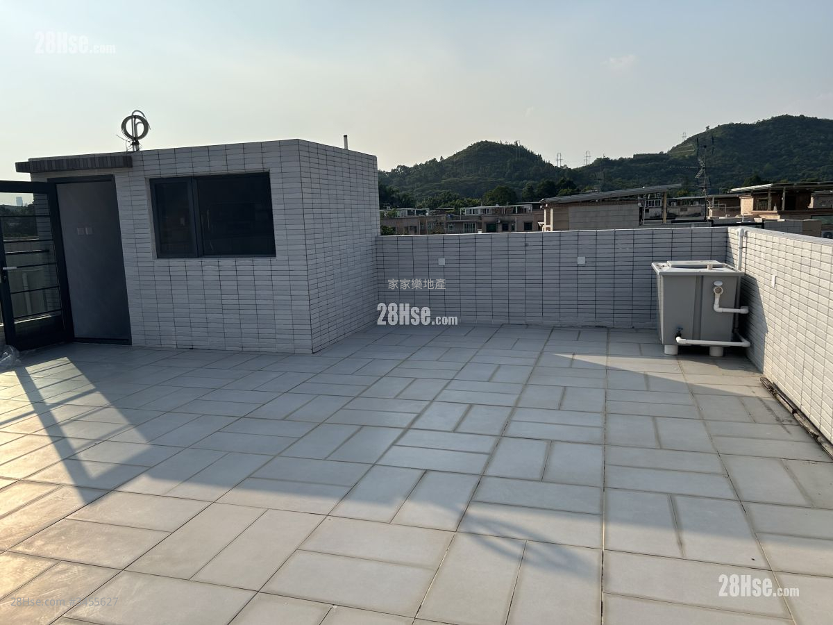 F Angling Rental 3 Bedrooms , 1 Bathroom 650 ft² ( 60.4 m² )