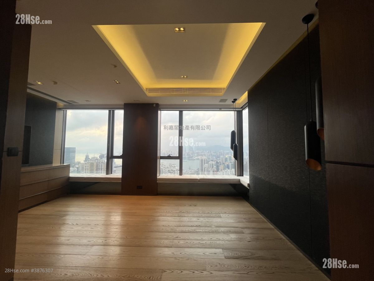8 Chun Fai Terrace Rental 3 Bedrooms , 2 Bathrooms 3,083 ft² ( 286.4 m² )