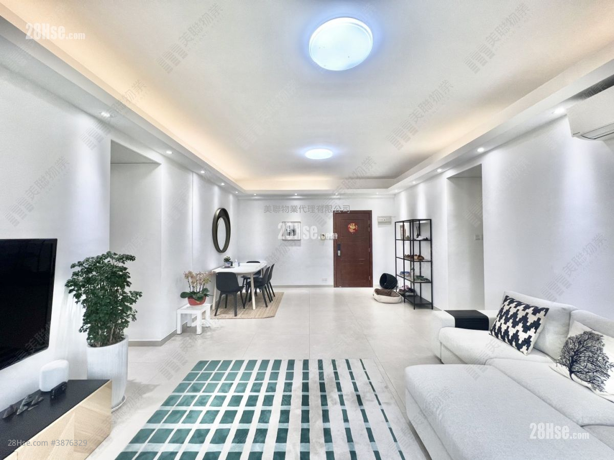 Fook Cheung Mansion Rental 4 Bedrooms , 2 Bathrooms 1,375 ft² ( 127.7 m² )
