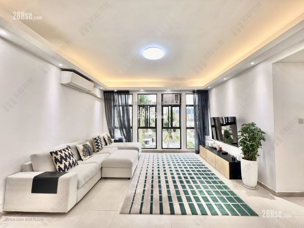 Fook Cheung Mansion Rental 4 Bedrooms , 2 Bathrooms 1,375 ft² ( 127.7 m² )