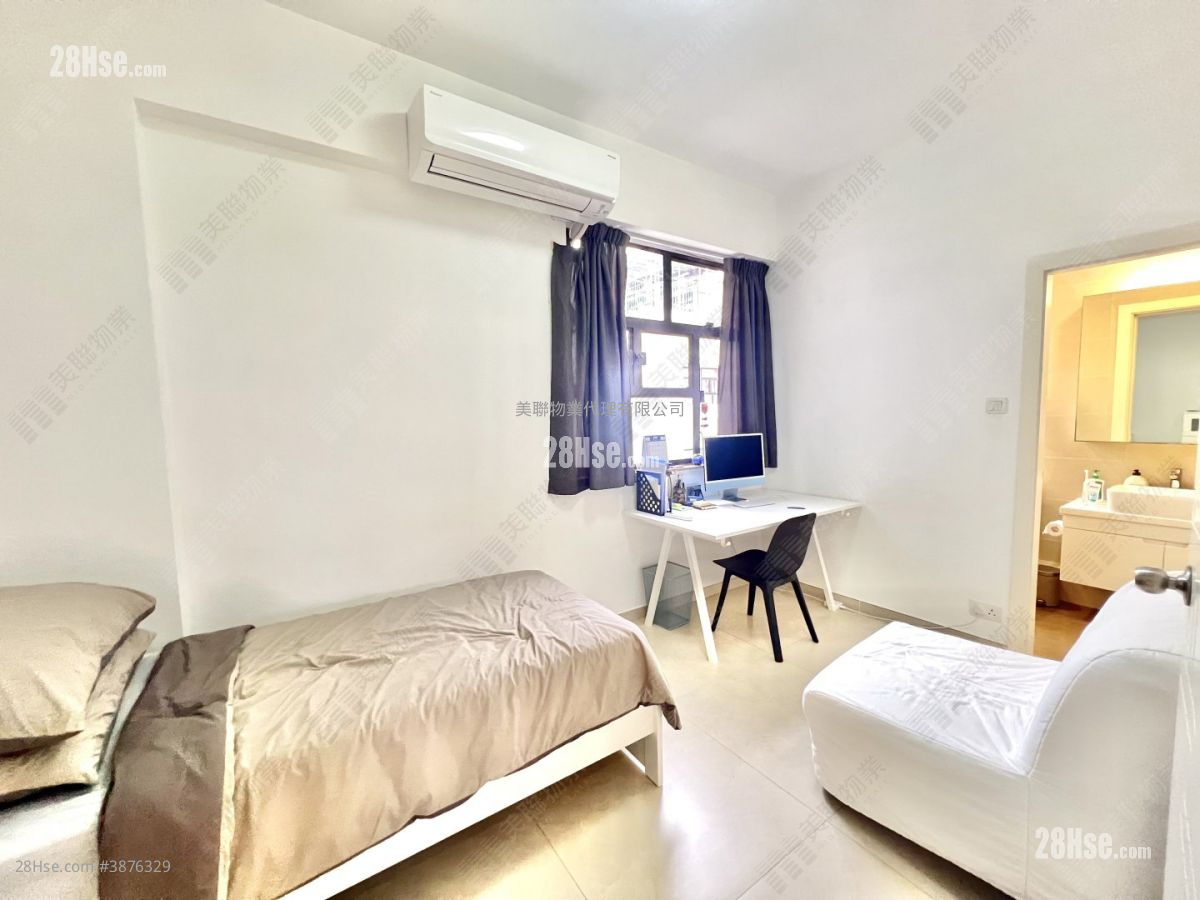 Fook Cheung Mansion Rental 4 Bedrooms , 2 Bathrooms 1,375 ft² ( 127.7 m² )