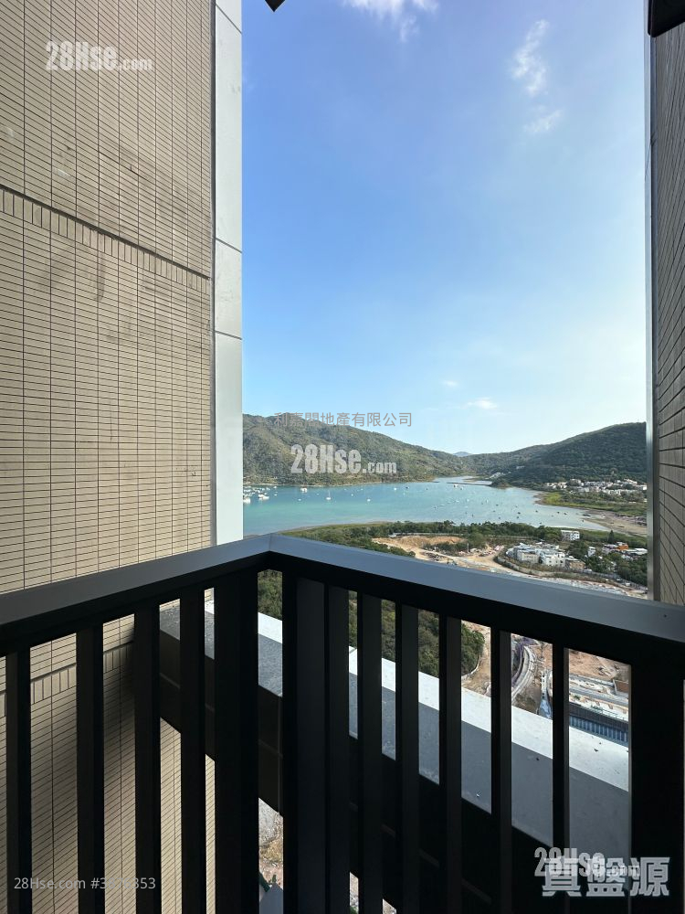 Sierra Sea Rental 2 Bedrooms , 1 Bathroom 447 ft² ( 41.5 m² )
