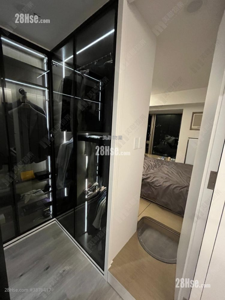 Harbour Green Sell 2 Bedrooms , 1 Bathroom 478 ft² ( 44.4 m² )