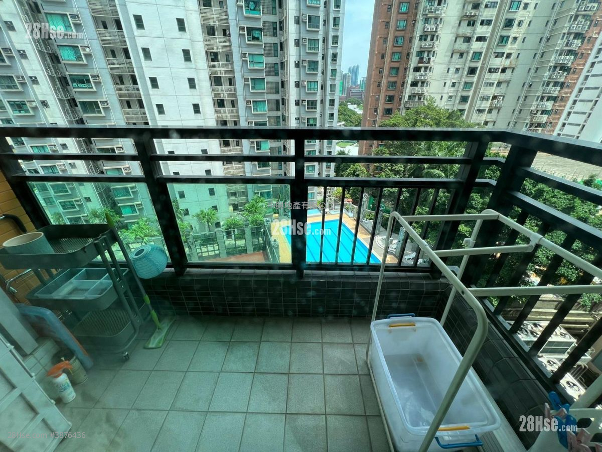 City 18 Rental 1 Bedroom , 1 Bathroom 248 ft² ( 23.0 m² )